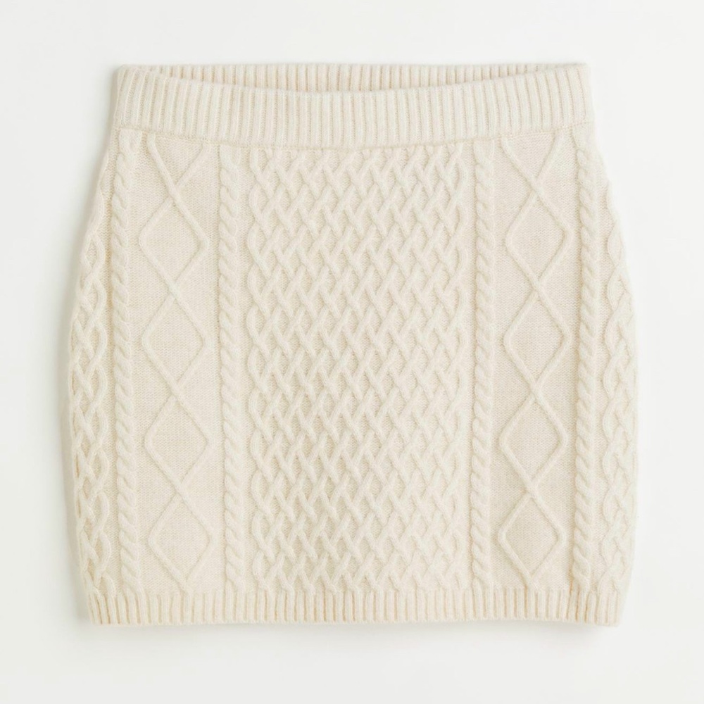 H&M Cream Cableknit Skirt